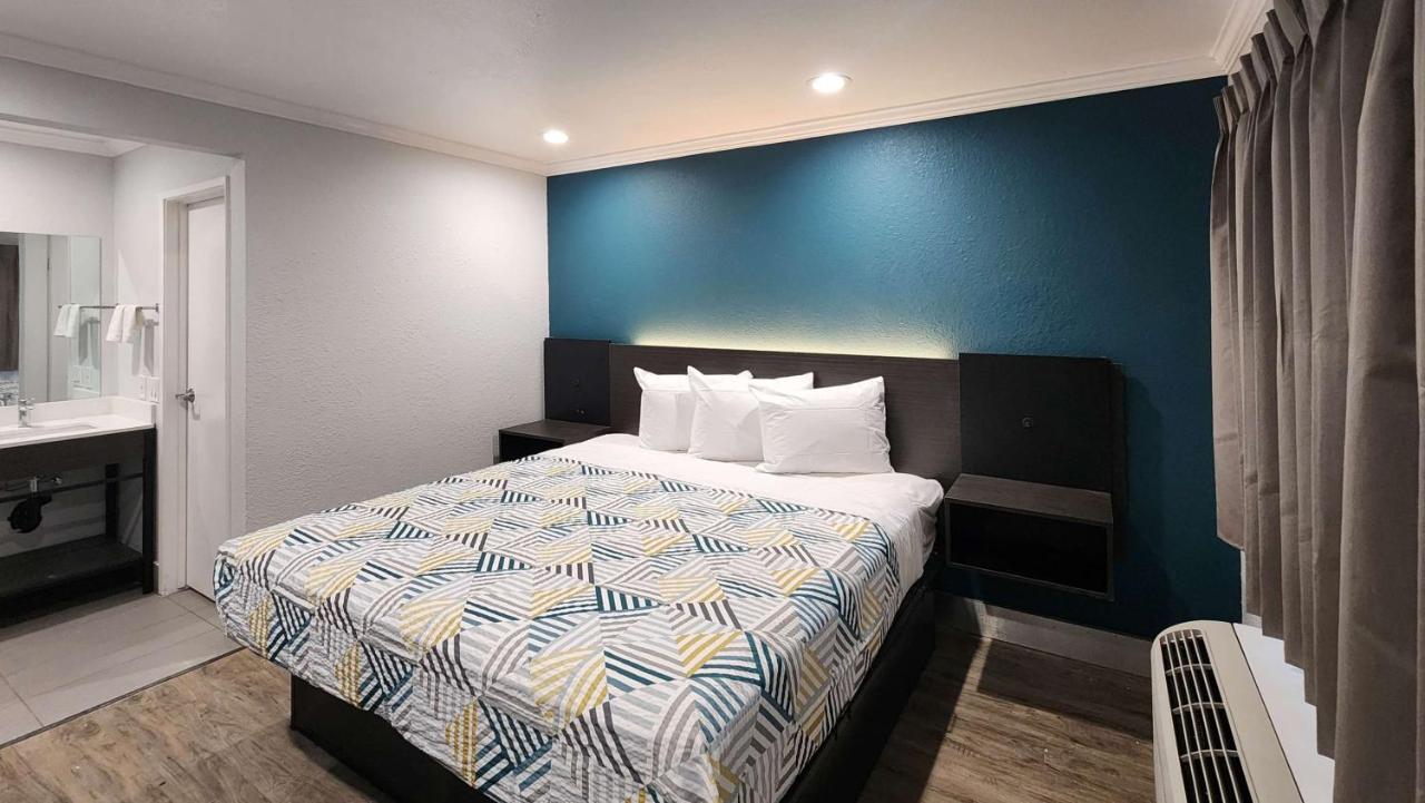 HOTEL STUDIO 6 SUITES SAN YSIDRO CA SAN DIEGO SOUTH BAY SAN DIEGO, CA 2*  (Estados Unidos) - desde 1419 MXN | BOOKED